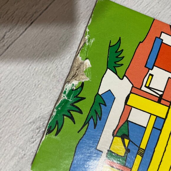 Vintage Magnetic Play Theatre Set With Wooden Figures & Pieces - Picture 8 of 10